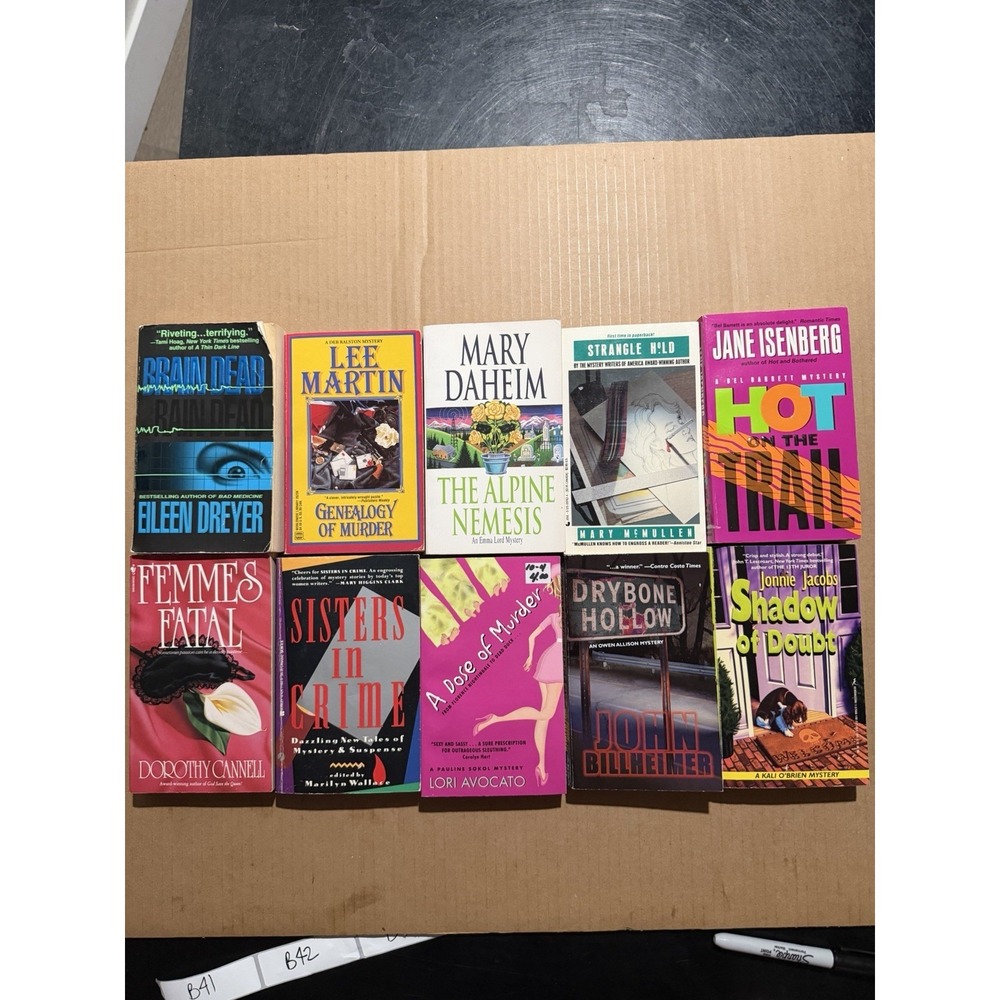 Lot of 10 random murder mystery novel paperback books, various authors B41